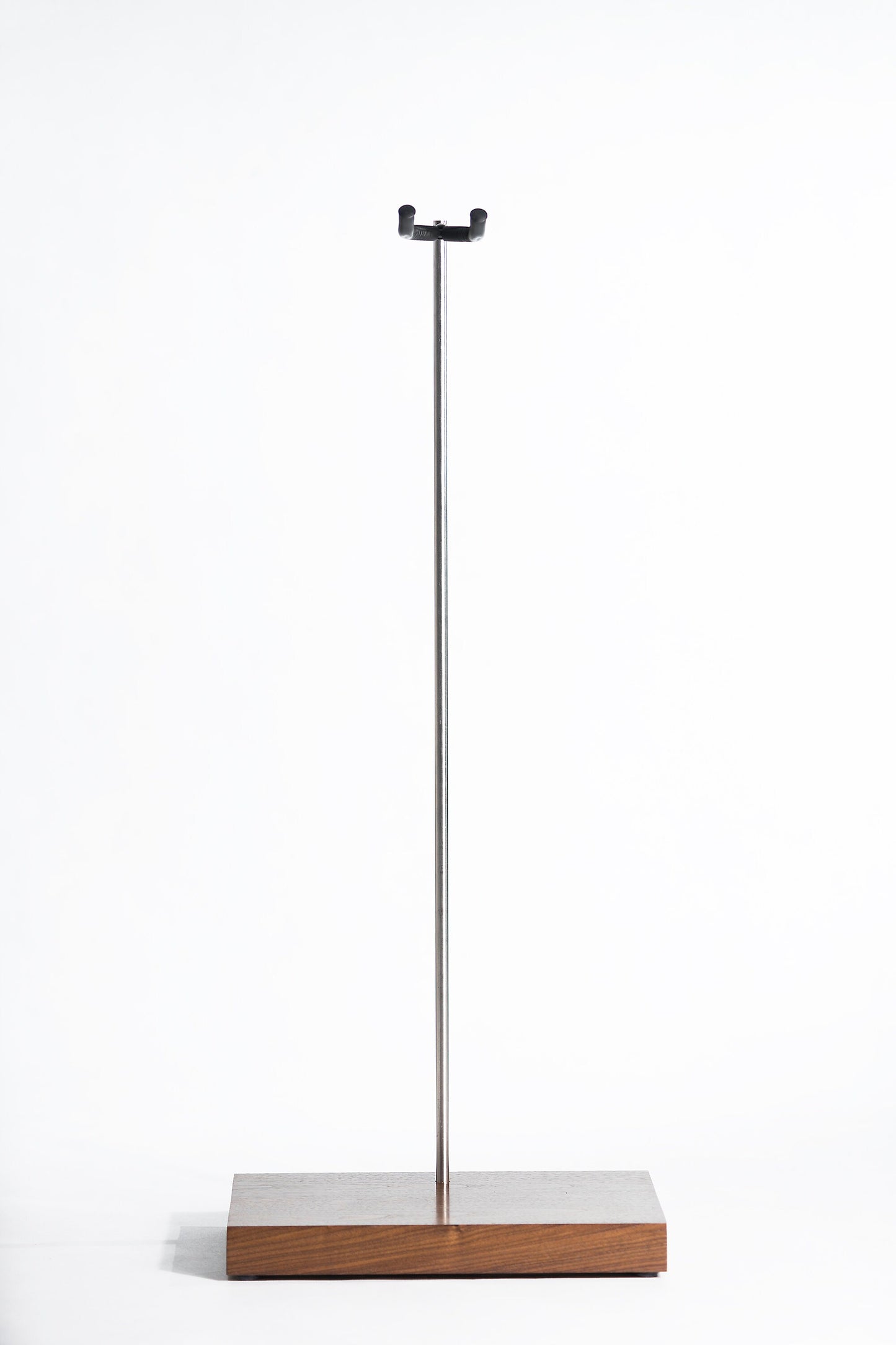 Guitar stand walnut by M-ski