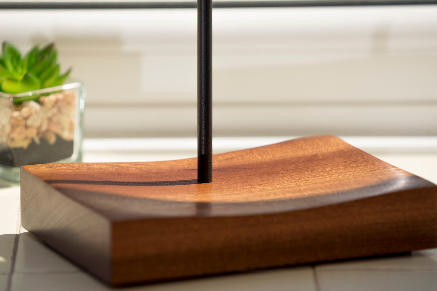Headphone stand by M-ski 7