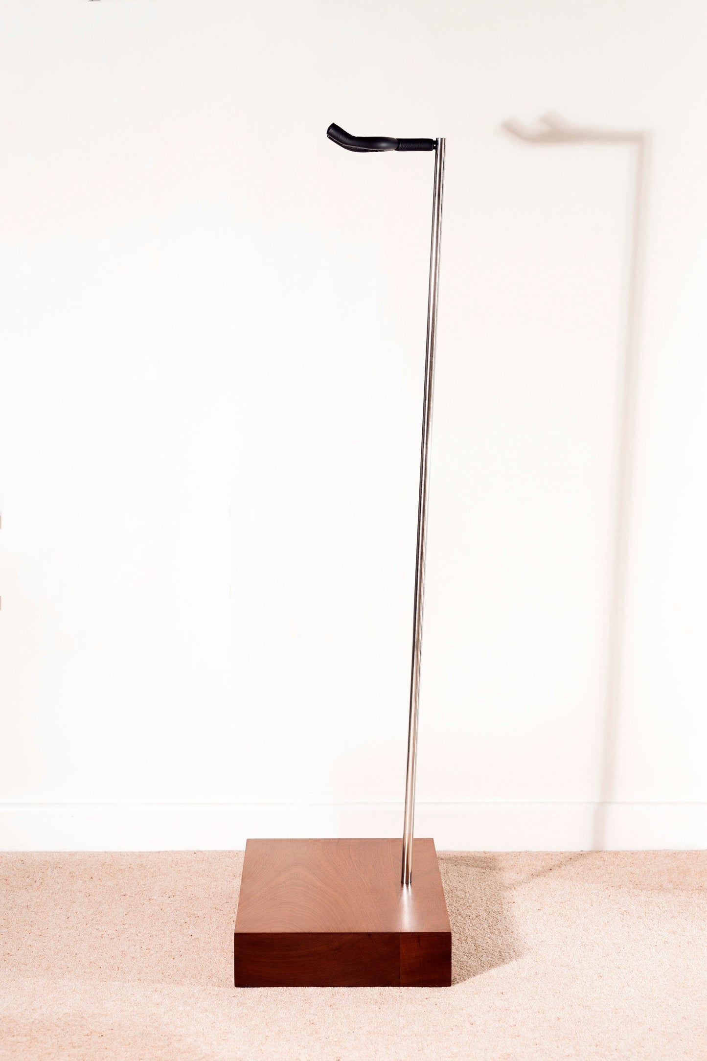 Mahogany Guitar / Bass stand - Cubic - by M-ski