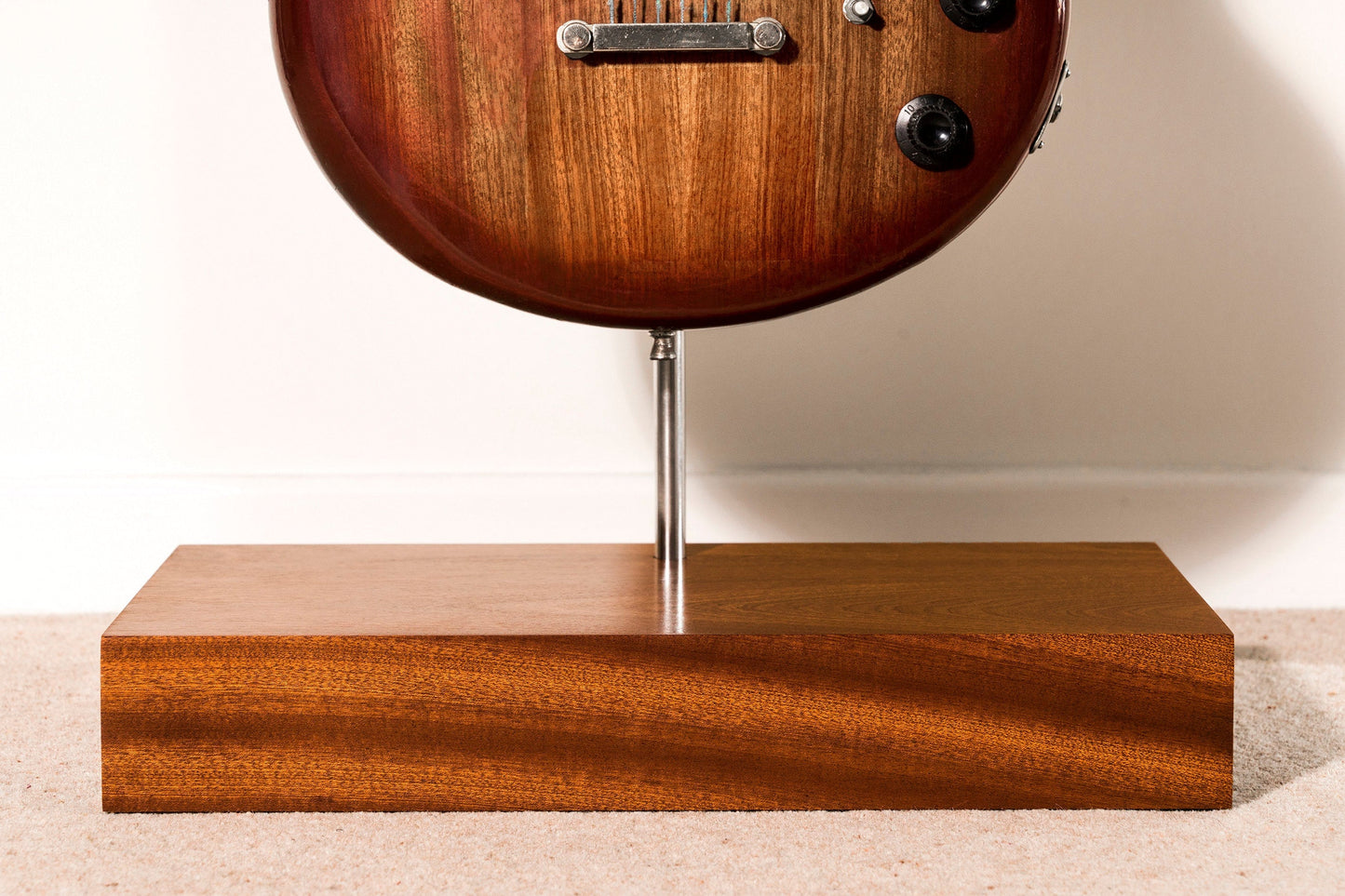 Mahogany Guitar / Bass stand - Cubic - by M-ski