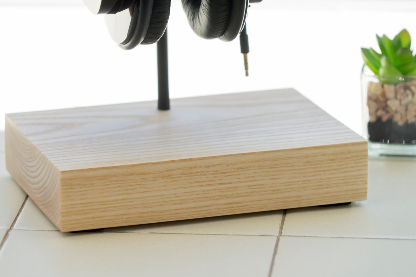 Ashwood Cubic Headphone Stand by M-ski